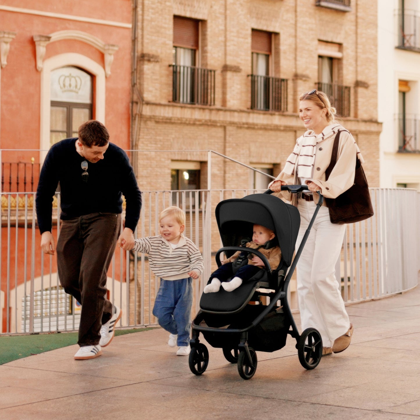 Breez Onyx Pushchair