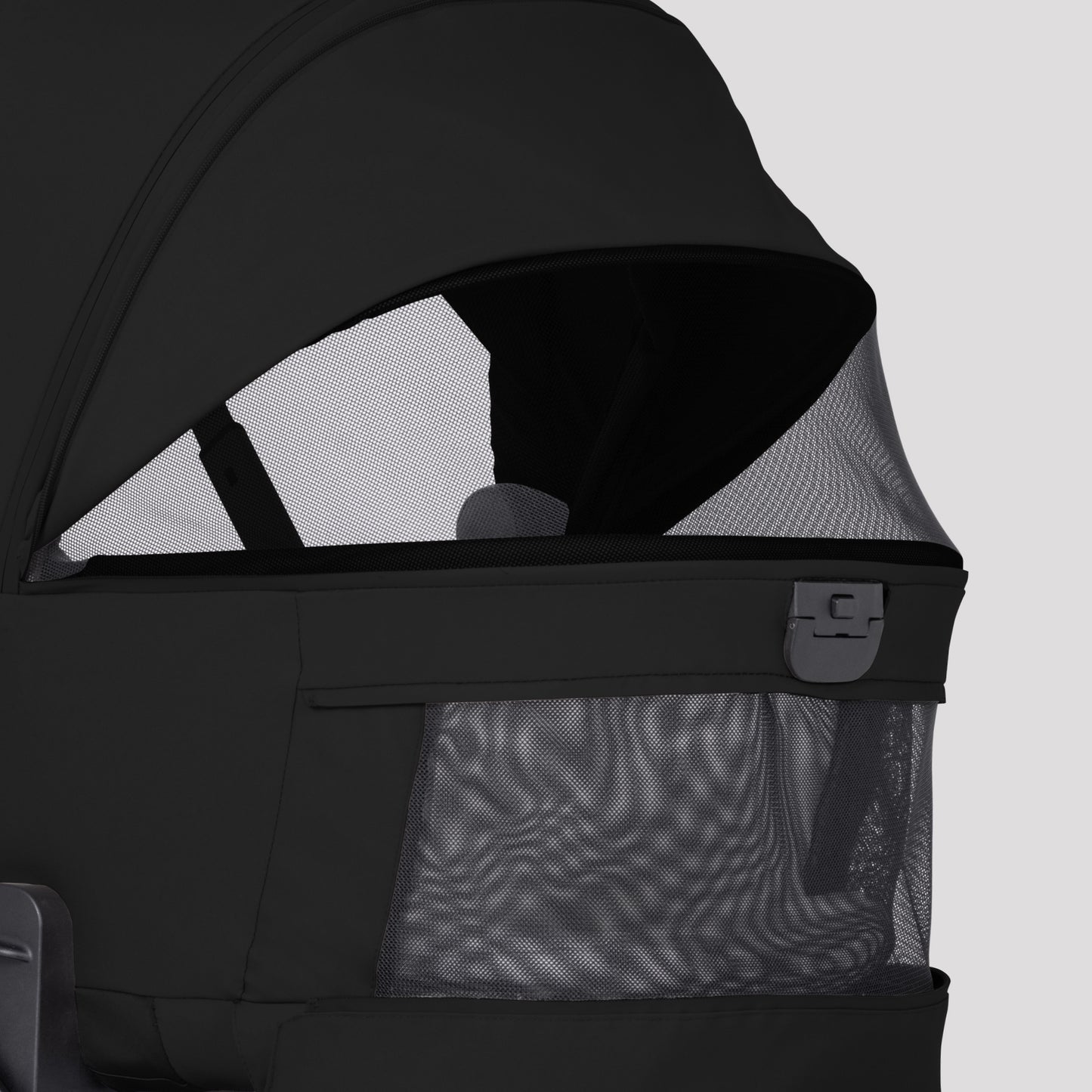 Breez Onyx Carrycot