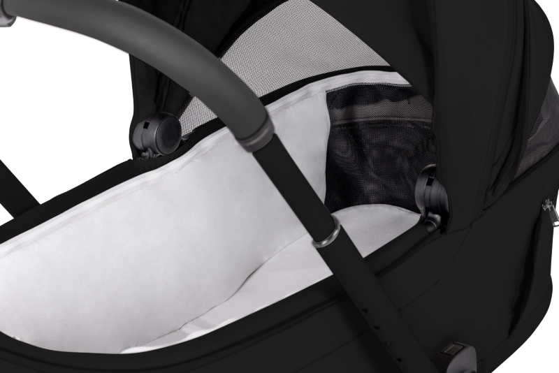 Breez Carrycot